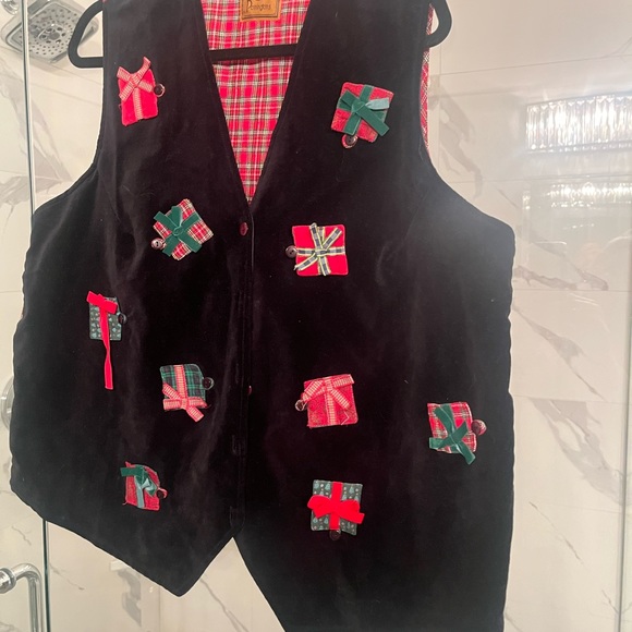 Vintage 🎁black, velvet Christmas🎁 vest size🎁 large🎄🎁 - Picture 8 of 17